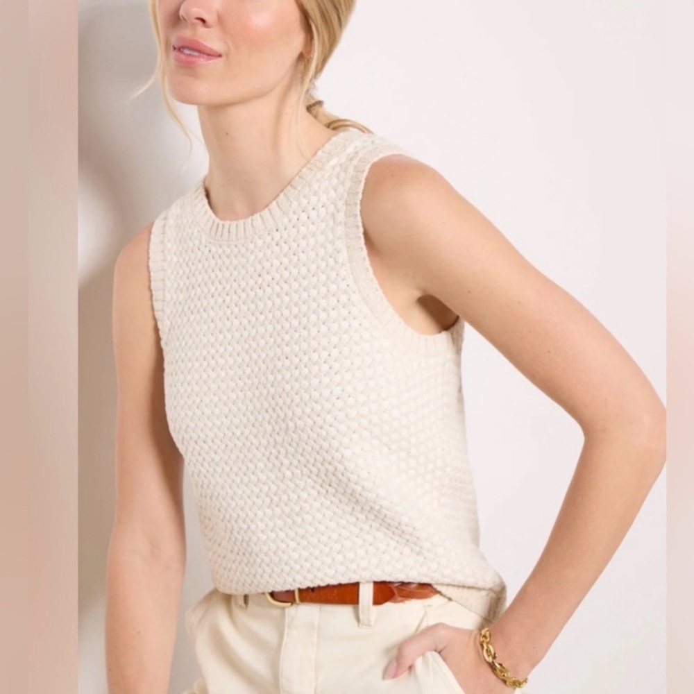 Evereve Tatum Textured Cream Knot Sweater Tank Top